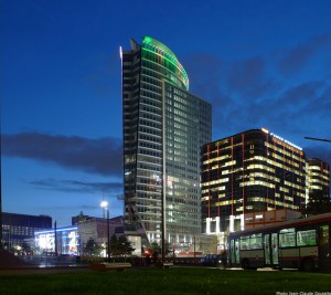 Tour Oxygène de Nuit